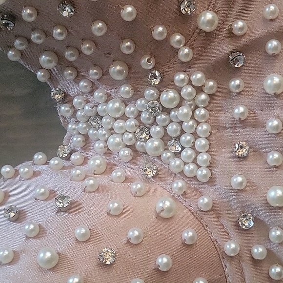 Windsor Dearly Beaded Pearl Rhinestone Embellished Cropped Bustier Bra Crop Top - Picture 2 of 9